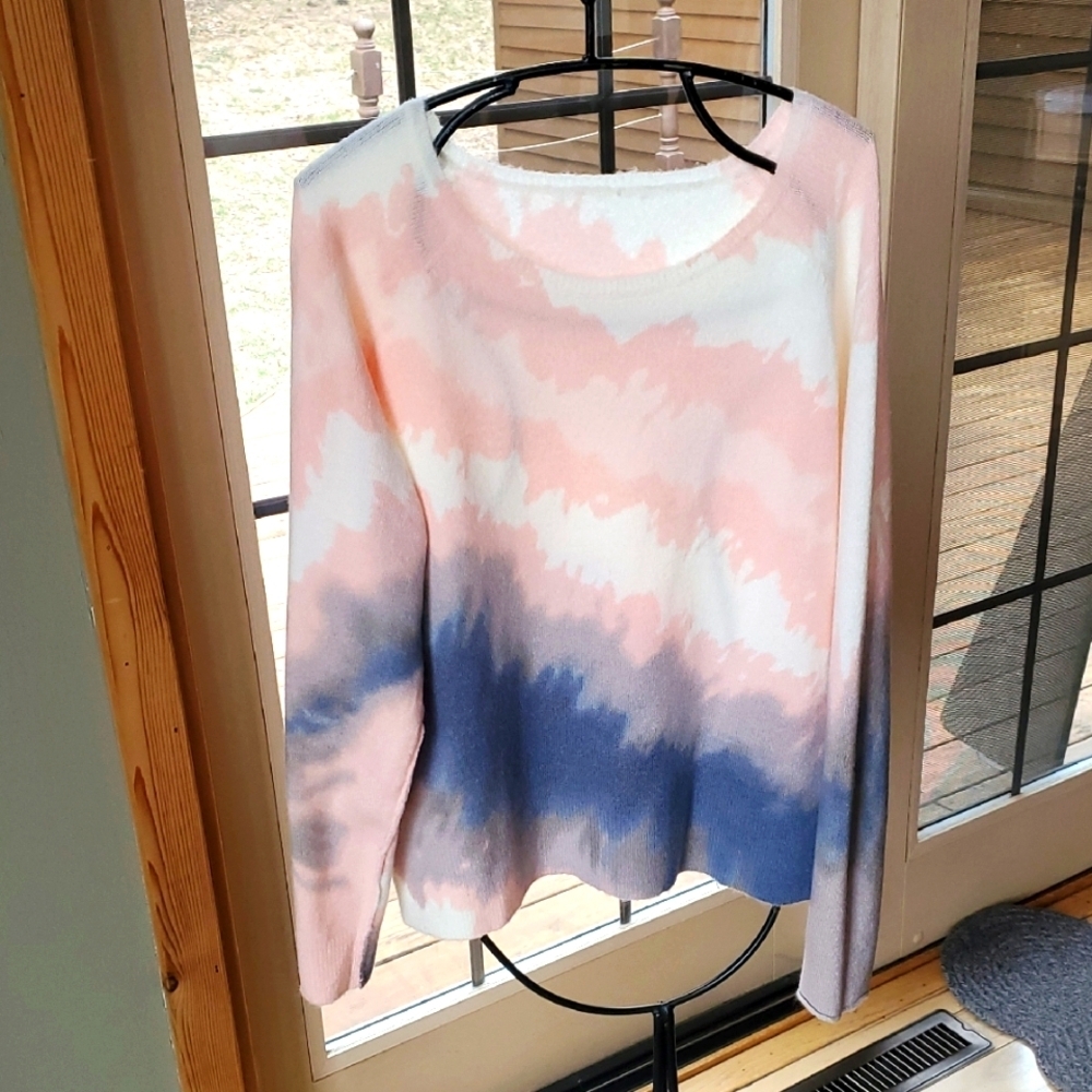 Crew Neck Slit Corners Women's Pink and‎ Blue Tie-Dye Sz. L Sweater